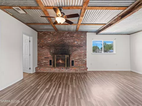 Living - 970 Mclean Rd, Fallon, NV 89406 photo 16 of 20