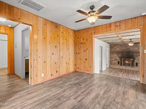 Living - 970 Mclean Rd, Fallon, NV 89406 photo 6 of 20