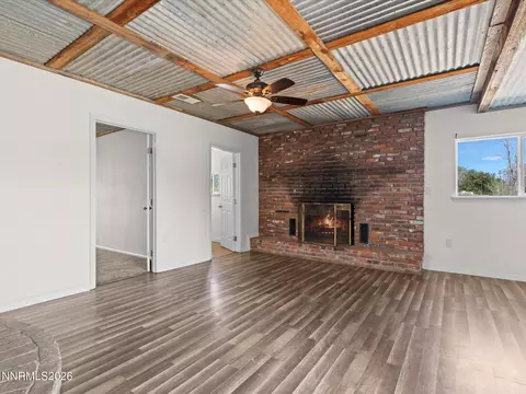 Living - 970 Mclean Rd, Fallon, NV 89406 photo 14 of 20