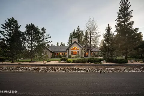 102 W Willis Ln, Reno, NV 89511