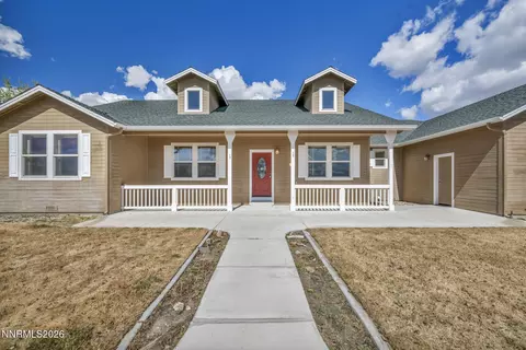 68 Kari Ln, Smith Valley, NV 89430