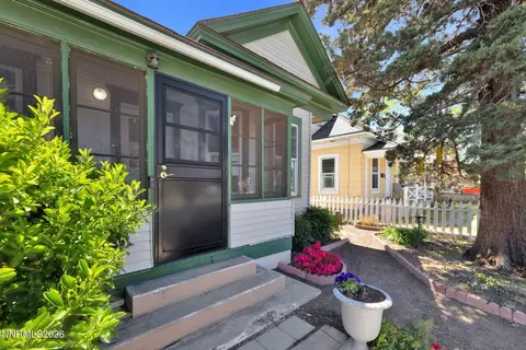 Exterior - 1701 C St, Sparks, NV 89431 photo 4 of 12