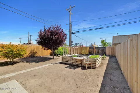 Exterior - 1701 C St, Sparks, NV 89431 photo 12 of 12