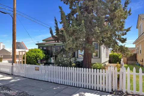Exterior - 1701 C St, Sparks, NV 89431 photo 2 of 12