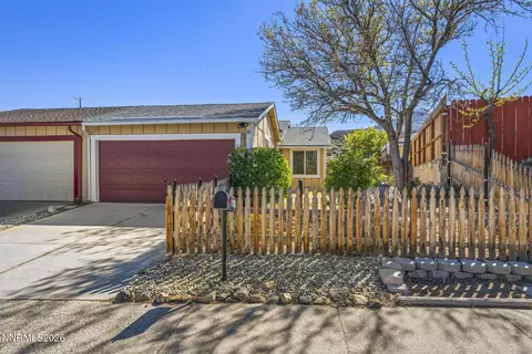 6850 Peppermint Dr, Reno, NV 89506