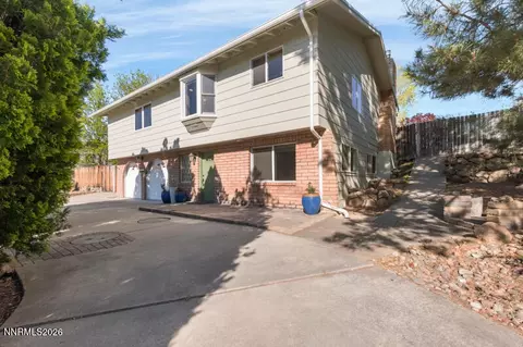 12255 Stoneybrook Dr, Reno, NV 89511