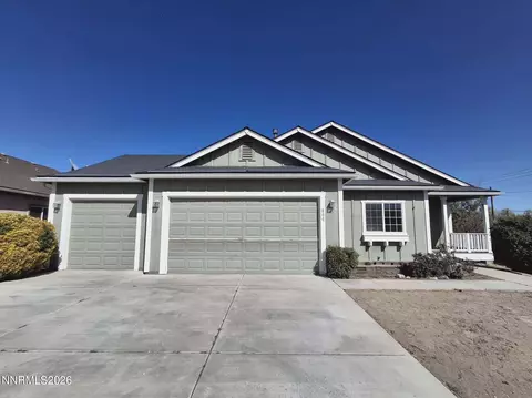 800 Canary Cir, Fernley, NV 89408