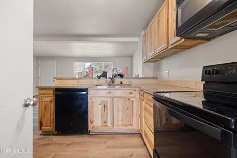 Kitchen - 1407 E Long St, Carson City, NV 89706 photo 2 of 2
