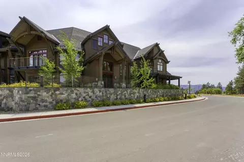 17 Beach Club Dr #221, Stateline, NV 89449
