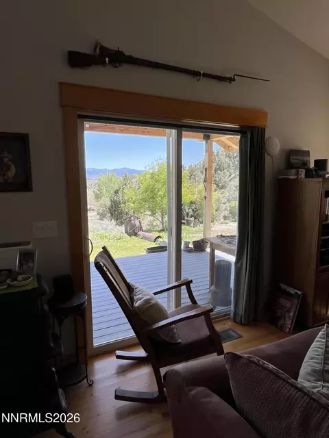 Exterior - 15 Wine Glass Way, Kingston, NV 89310 photo 9 of 11