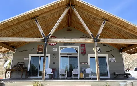 Exterior - 15 Wine Glass Way, Kingston, NV 89310 photo 1 of 11