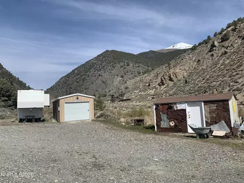 Exterior - 15 Wine Glass Way, Kingston, NV 89310 photo 10 of 11