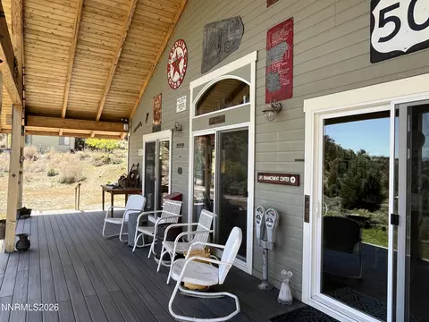 Exterior - 15 Wine Glass Way, Kingston, NV 89310 photo 6 of 11