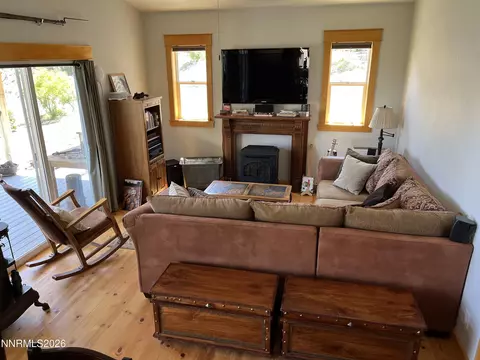 Living - 15 Wine Glass Way, Kingston, NV 89310 photo 1 of 6