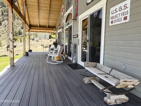 Exterior - 15 Wine Glass Way, Kingston, NV 89310 photo 7 of 11