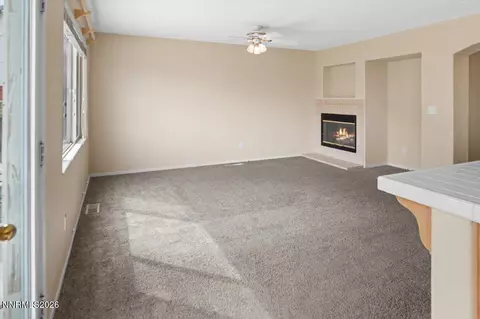 Living - 4520 Great Falls Loop, Reno, NV 89511 photo 5 of 9