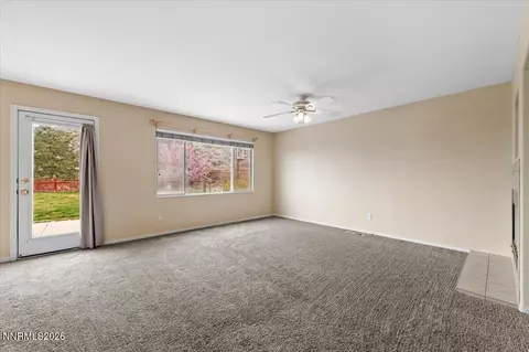 Living - 4520 Great Falls Loop, Reno, NV 89511 photo 6 of 9