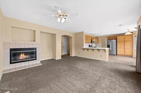Living - 4520 Great Falls Loop, Reno, NV 89511 photo 4 of 9