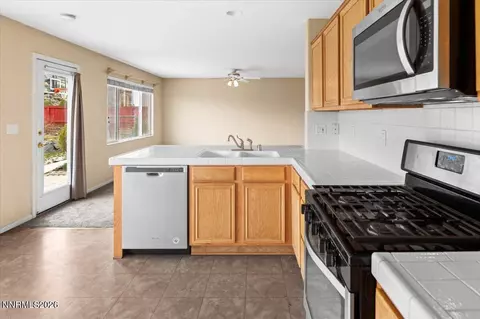 Kitchen - 4520 Great Falls Loop, Reno, NV 89511 photo 1 of 3