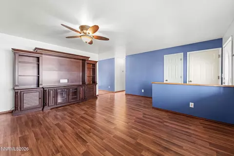 Living - 630 Keppel St, Fallon, NV 89406 photo 2 of 3
