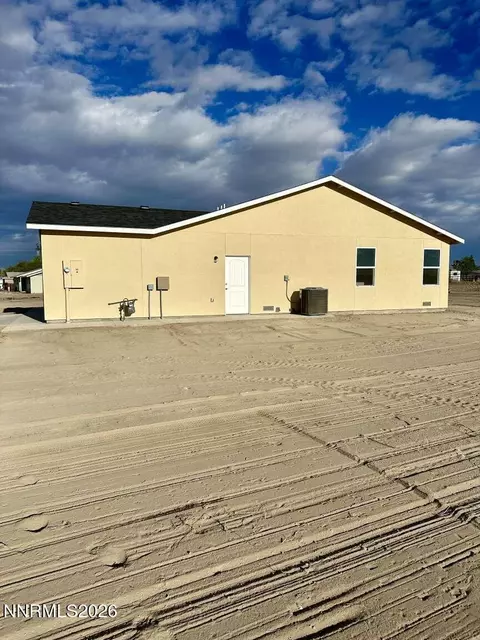 Exterior - 5910 Arvilla Ln, Fallon, NV 89406 photo 1 of 2
