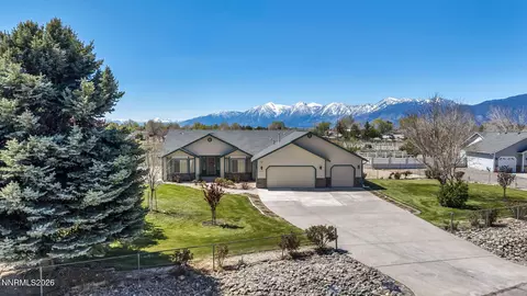 1355 Jackie Ln, Minden, NV 89423