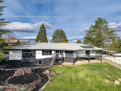 Exterior - 3020 Malapi Way, Sparks, NV 89431 photo 3 of 10