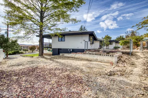 Exterior - 3020 Malapi Way, Sparks, NV 89431 photo 7 of 10