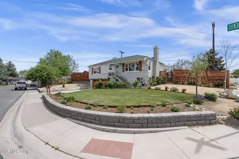 1530 Elmcrest Dr, Reno, NV 89503