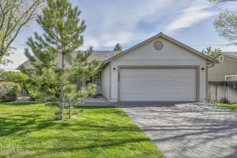 1327 E Marion Russell Dr, Gardnerville, NV 89410