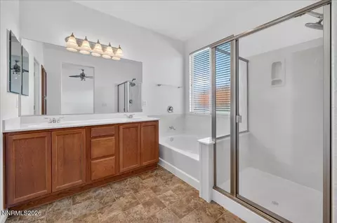 Bath - 1096 Crown View Dr, Reno, NV 89523 photo 1 of 5