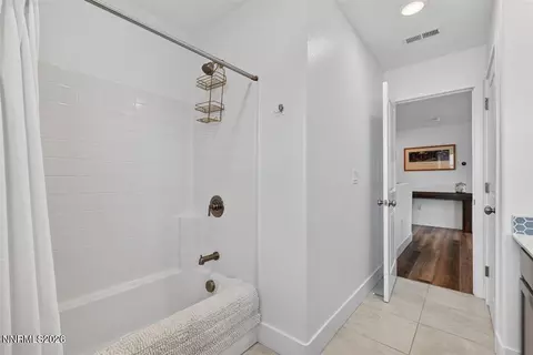Bath - 55 Eclipse Ct, Carson City, NV 89705 photo 5 of 5