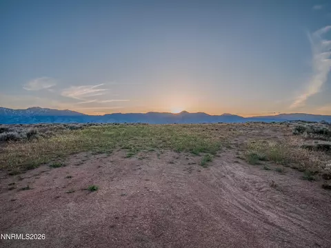 1920 Eldon Way, Minden, NV 89423 photo 3