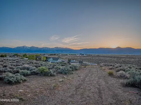 1920 Eldon Way, Minden, NV 89423 photo 2