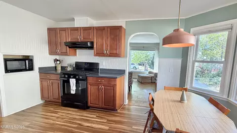 Kitchen - 525 E Taylor St, Reno, NV 89502 photo 3 of 4
