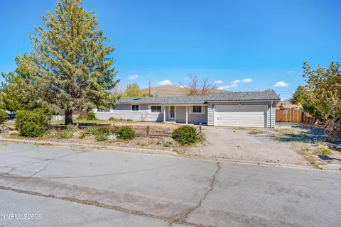 17505 Fantail St, Reno, NV 89508