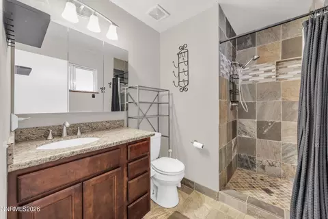 Bath - 1701 Clover Leaf Dr, Sparks, NV 89434 photo 1 of 2