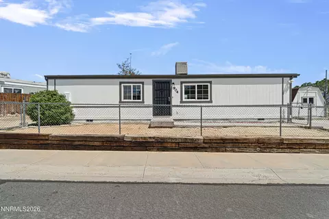 904 Highlands Dr, Mound House, NV 89706
