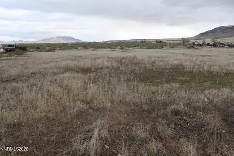 6115 NE Sandi Dr #4, Winnemucca, NV 89445