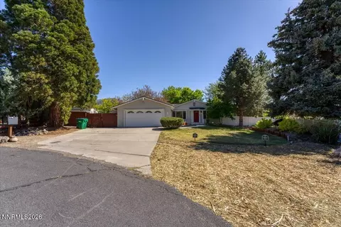 2984 Middlecoff Cir, Reno, NV 89502