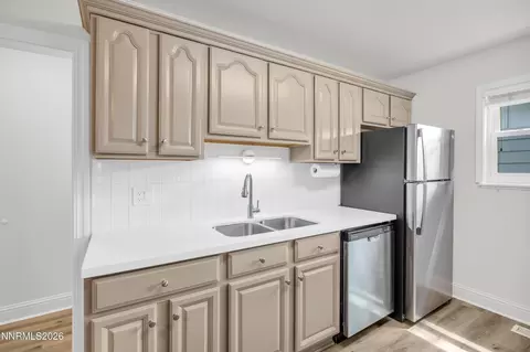 Kitchen - 1065 Beldon Way, Reno, NV 89503 photo 2 of 4