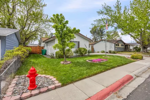 Exterior - 1065 Beldon Way, Reno, NV 89503 photo 7 of 7