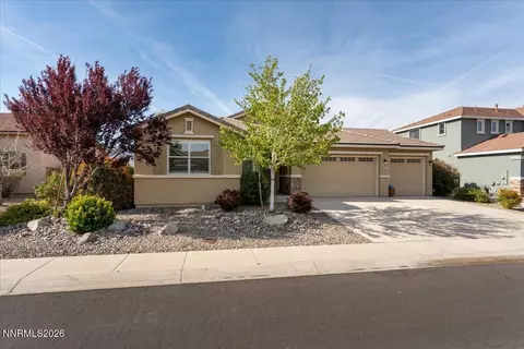 654 St Andrews Dr, Dayton, NV 89403