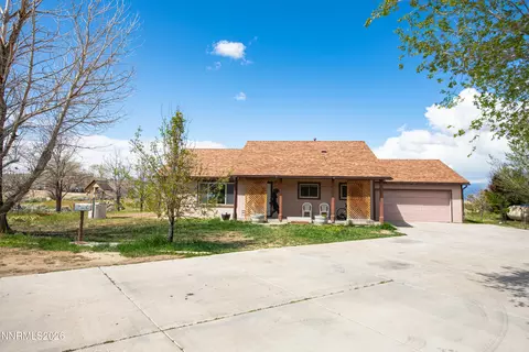 1504 Fahim Dr, Gardnerville, NV 89410
