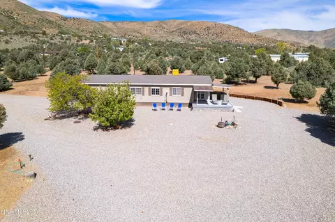 1355 Sandstone Dr, Topaz Ranch Estates, NV 89444
