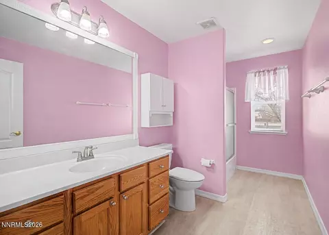 Bath - 1100 Venturacci Ln, Fallon, NV 89406 photo 1 of 3