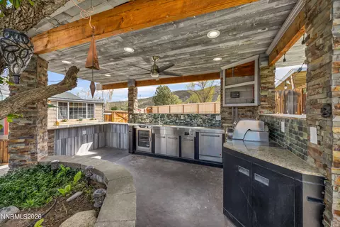 180 E Surge St, Reno, NV 89506