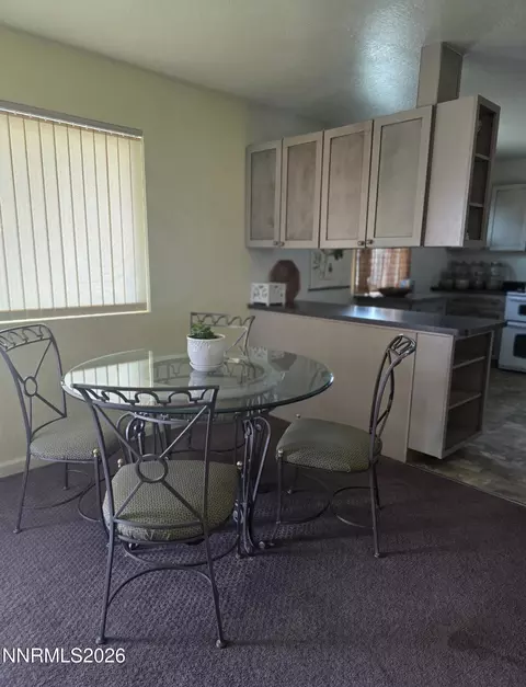 Dining - 359 E St, Hawthorne, NV 89415 photo 1 of 2