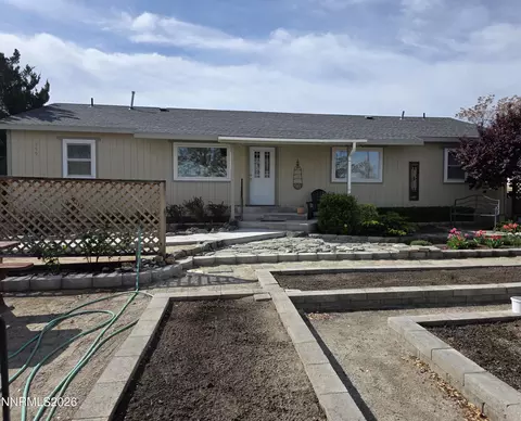 359 E St, Hawthorne, NV 89415