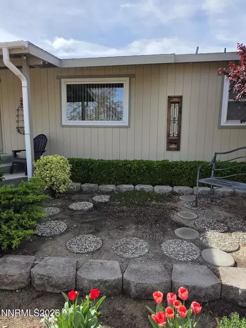 Exterior - 359 E St, Hawthorne, NV 89415 photo 4 of 13